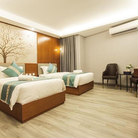 Thapae Twins Hotel Chiang Mai Luaran gambar