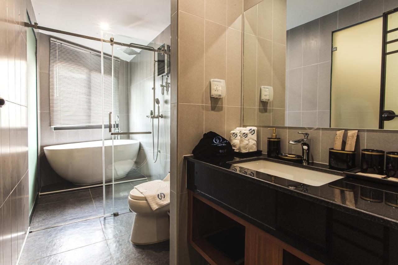 Thapae Twins Hotel Chiang Mai Luaran gambar